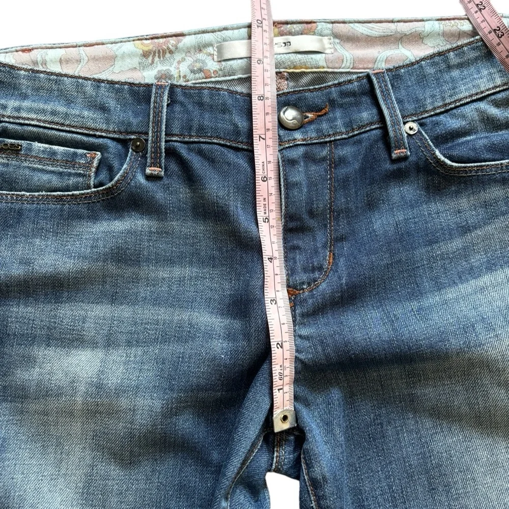 Joe's Jeans Cuffed Crop with Flawless-Fit Material